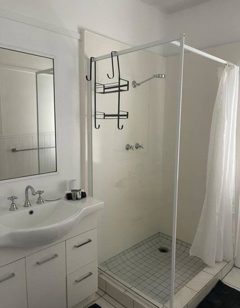 Salt Apartment - ACT Tourism 2