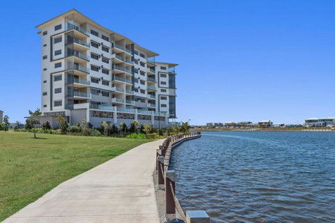 Salt At Oceanside - ACT Tourism 0