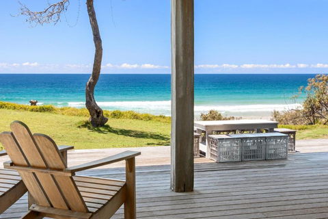 Saltwater Beach House - ACT Tourism 0