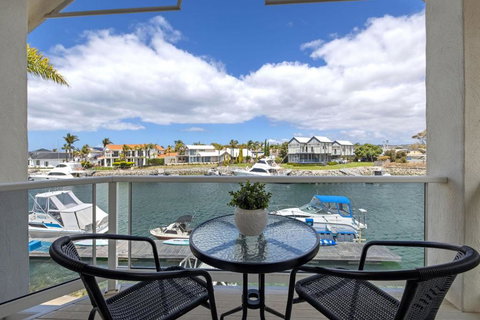 Salty Views - ACT Tourism 3