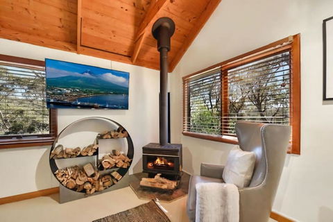 Samsara Blue Mountains - ACT Tourism 3