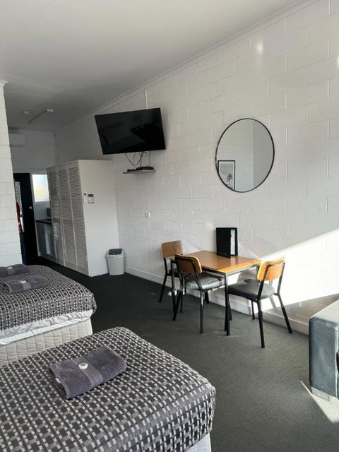 San Remo Hotel Motel - ACT Tourism 3