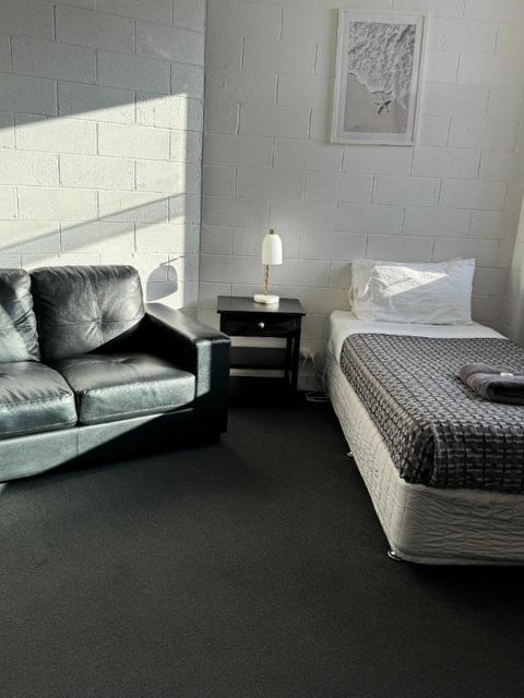 San Remo Hotel Motel - ACT Tourism 2