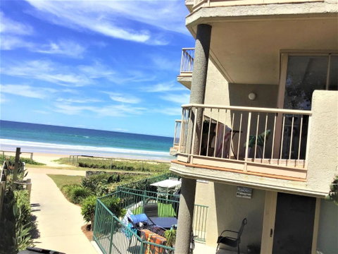 Sanctuary Beach Resort - ACT Tourism 0
