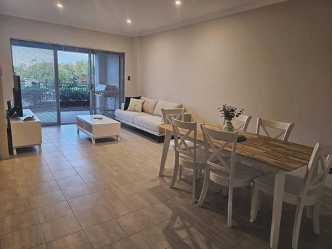 Sanctuary Retreat - ACT Tourism 1