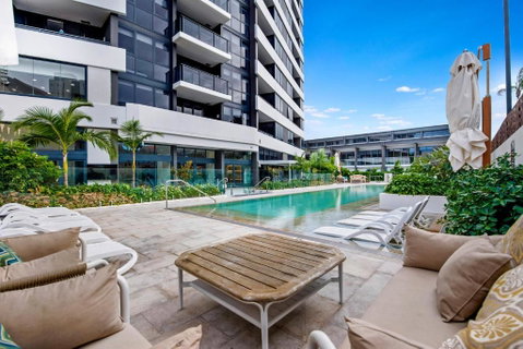 Ruby Building - Self Contained, Privately Managed Apartments - ACT Tourism 0