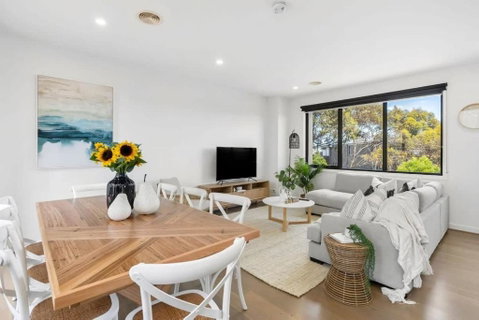 Sands Coastal Villa Close To Pool, Beach And Golf - ACT Tourism 3