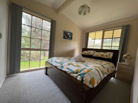 Sand, Surf & Sun - ACT Tourism 0