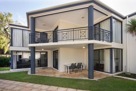 Sandbar Cape View Resort - ACT Tourism 0