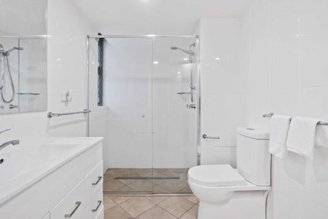 Sandown - Hosted By Burleigh Letting - ACT Tourism 1