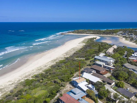 Sandpiper Beachfront House - Hastings Point - ACT Tourism 2