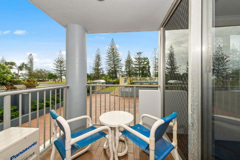 Sandpiper Broadbeach - ACT Tourism 2