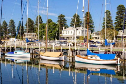 Sandpiper - Charming Beach Villa - ACT Tourism 1