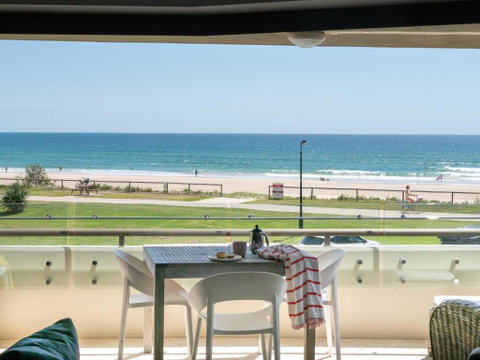 Sandrift Beachfront Apartments - ACT Tourism 2