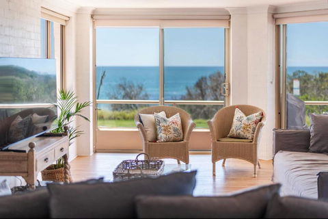 Sandrift One - Oceanstays - ACT Tourism 1