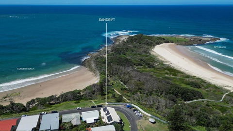 Sandrift Two - Oceanstays - ACT Tourism 3