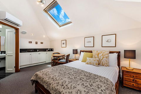 Sandstone Suites - In The Heart Of Port Fairy - ACT Tourism 0