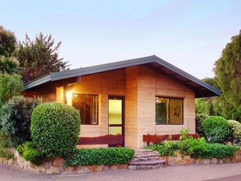 Sandy Bay Holiday Park - ACT Tourism 3