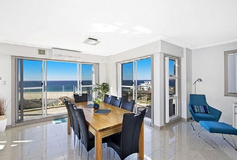 Sandy Cove Apartment The Entrance 31 - ACT Tourism 0