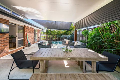 Sandy Dunes Retreat Pet-Friendly Wurtulla Home - ACT Tourism 1