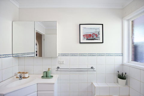 Shine Carrum Down - Family Oasis With Heated Pool - ACT Tourism 2