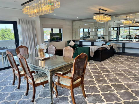 Sixty Six Boutique Apartments - ACT Tourism 1