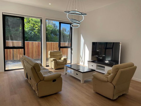 Star In Macquarie - ACT Tourism 3