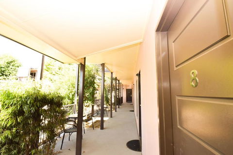 Station Hotel Motel Kurri - ACT Tourism 3