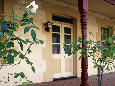 Telegraph Cottage - ACT Tourism 1