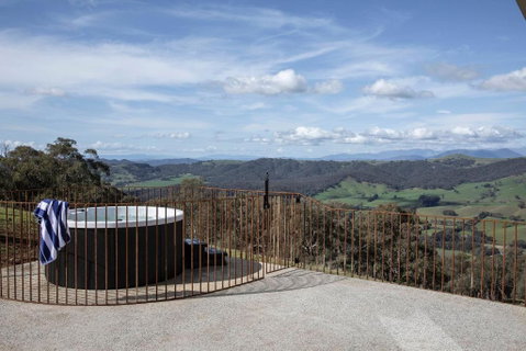 The Bella Vista By Mt Bellevue - ACT Tourism 3