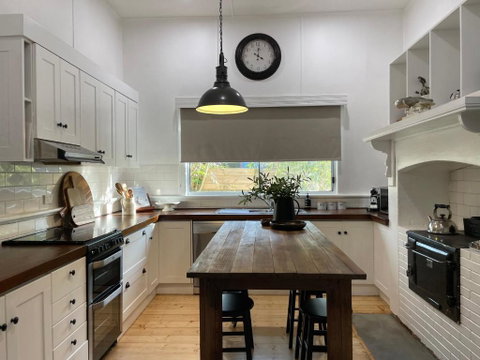 The Country House Maffra - ACT Tourism 1