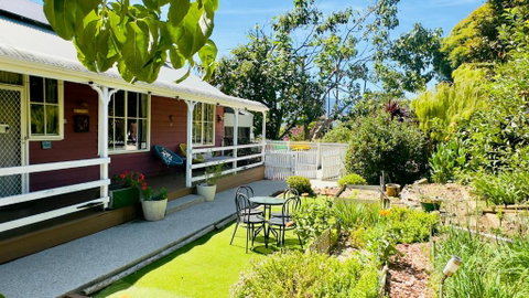 The Garden Cottage - ACT Tourism 0