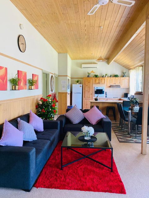 The Garden Cottage - ACT Tourism 3