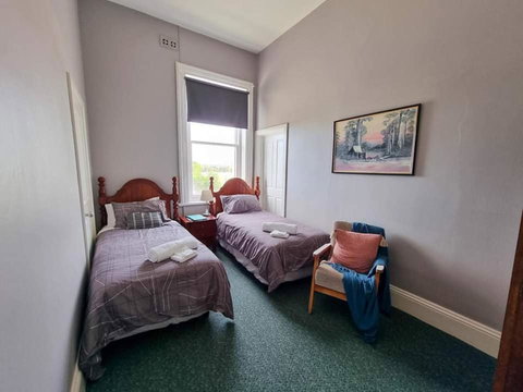 The Grand Hotel Millicent - ACT Tourism 3