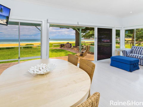 Beachside Bungalow #4 - 4/139 Avoca Drive, Avoca Beach - ACT Tourism 0