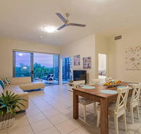 Beachside penthouse with 360views - ACT Tourism