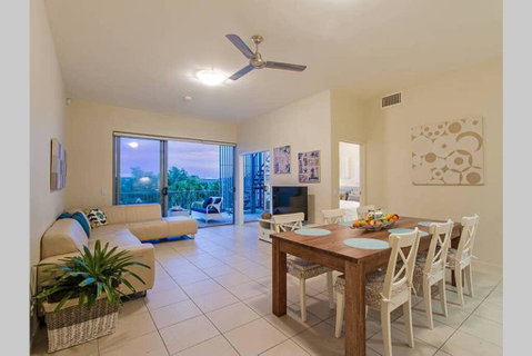 Beachside Penthouse With 360views - ACT Tourism 0