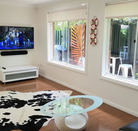 Beachside Villa Ettalong Beach - ACT Tourism