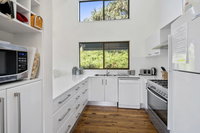 Book Point Lookout Accommodation Vacations ACT Tourism ACT Tourism