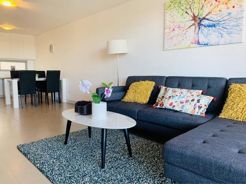 Beautiful Home Close To Shopping Mall And Train Hornsby - ACT Tourism 3