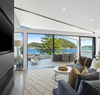 Beauty on Booker Bay - ACT Tourism