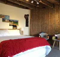 Bed in a Shed Too - ACT Tourism