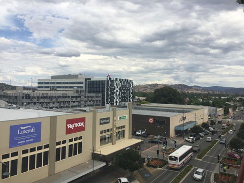 Beer Deluxe Albury - ACT Tourism 3