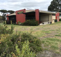 Bellarine Lodge sleeps 30