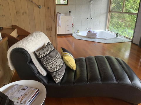 Belle's At Montville - ACT Tourism 3