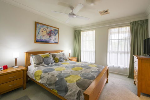 Bellevue Bed & Breakfast - ACT Tourism 1