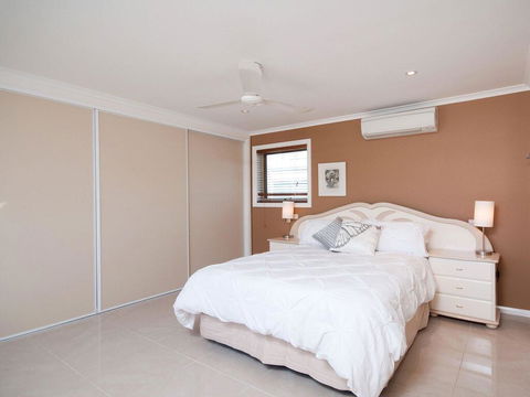 Bellima Beach House', 9 Jackson Close - Huge Duplex With Air Con And Fabulous Views - ACT Tourism 1