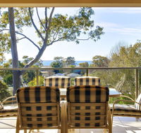 Bellima Beach House' 9 Jackson Close - huge duplex with air con and fabulous views - ACT Tourism