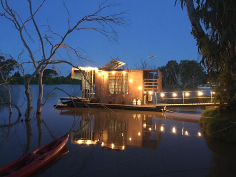 Bill's Boathouse - ACT Tourism 0