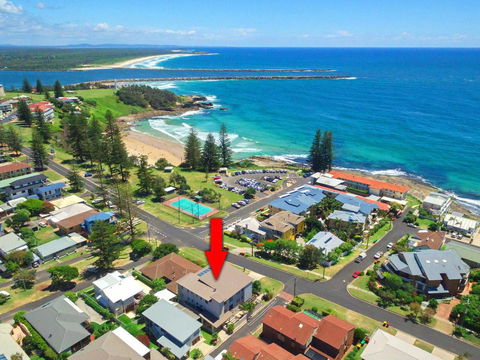 Bimbadeen Unit 3 - Across From The Beach - Lift In Complex - ACT Tourism 0